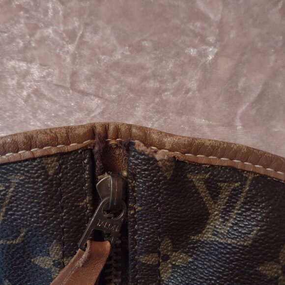 Authentic Louis Vuitton garment bag - Picture 4 of 6